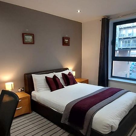 City Apartment In Great Location With A Balcony & Parking Possible - West One Sheffield Exterior photo